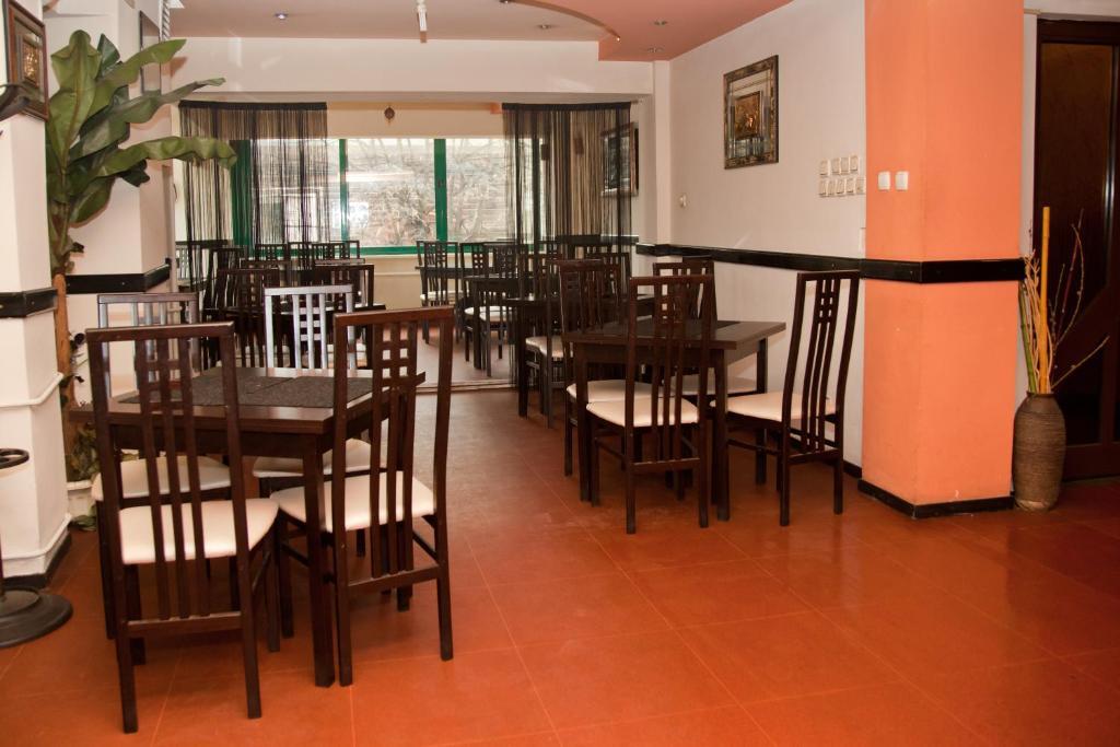 Hotel Metropol Πιτέστι Εξωτερικό φωτογραφία