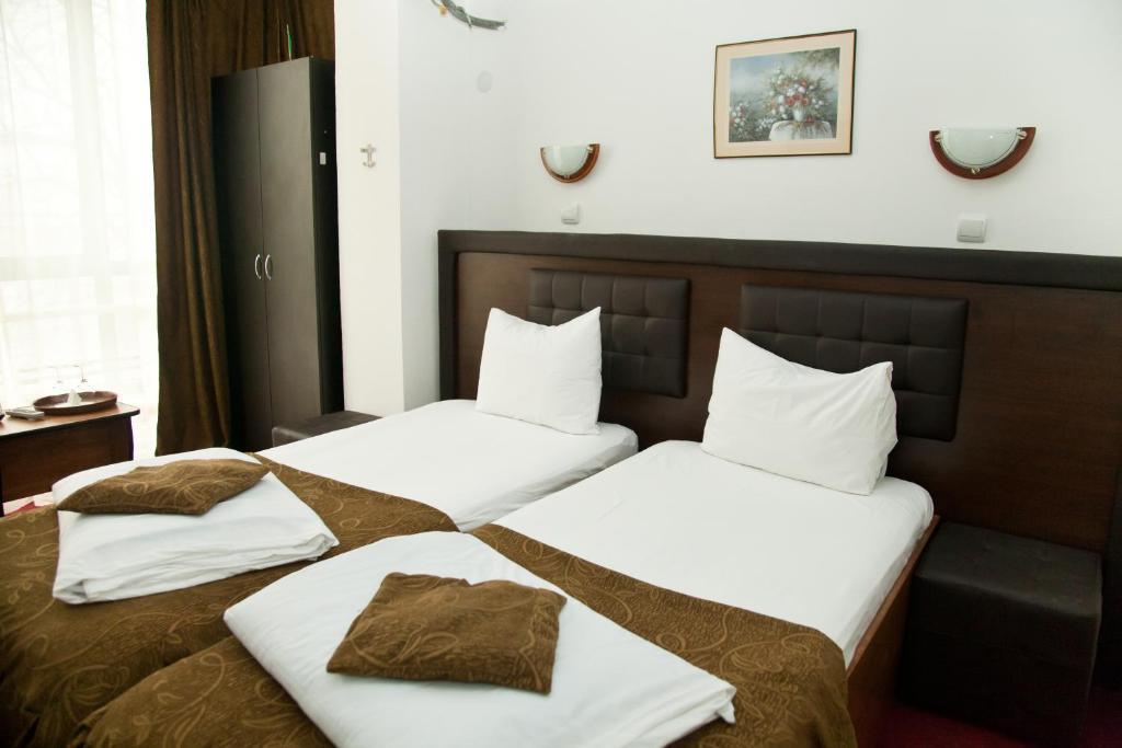 Hotel Metropol Πιτέστι Εξωτερικό φωτογραφία